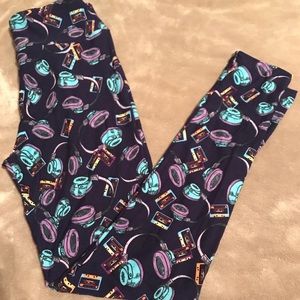 NWOT LulaRoe OS Headphone Leggings